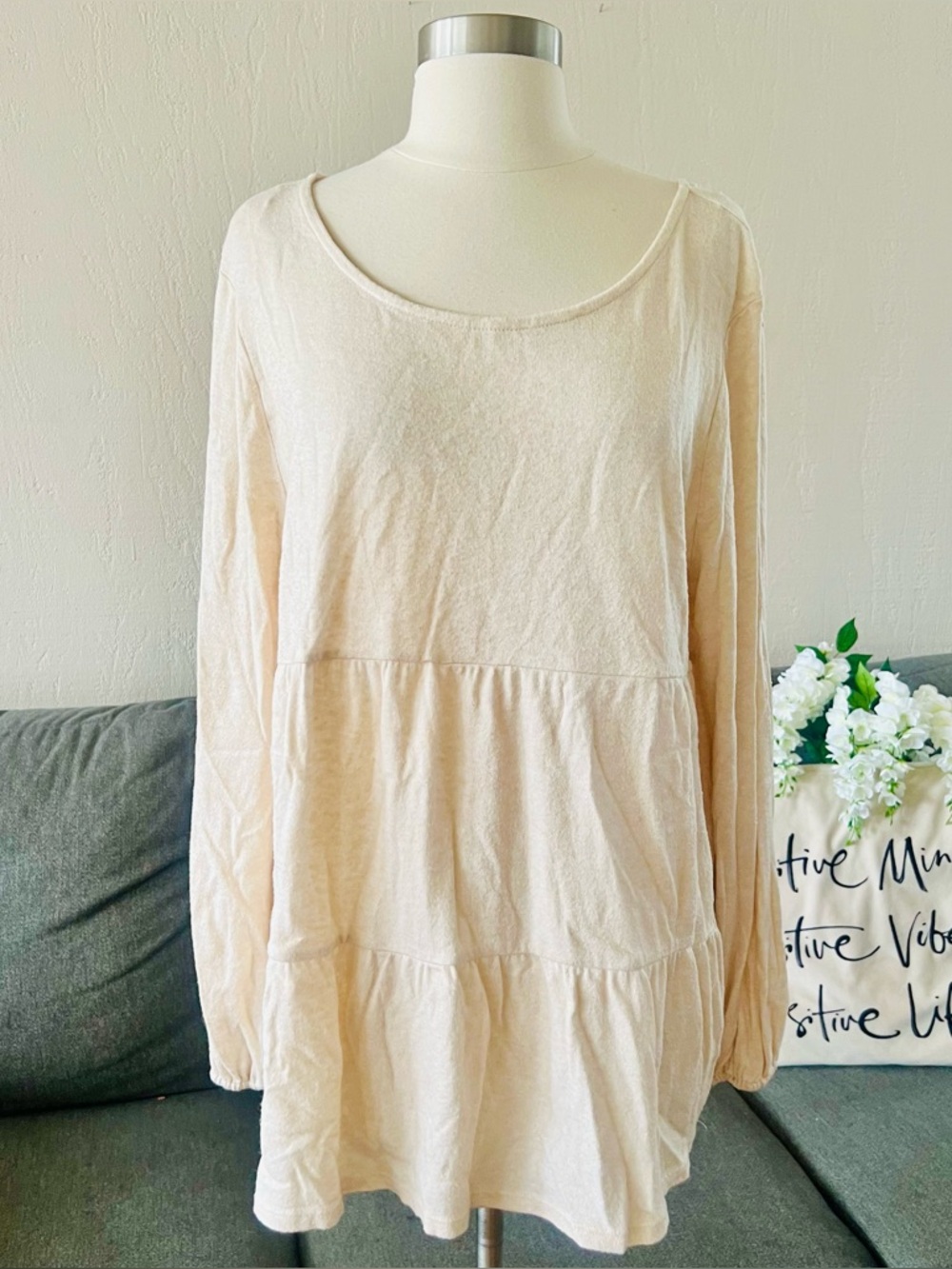 LC Lauren Conrad Cream Tiered Long Sleeve Top